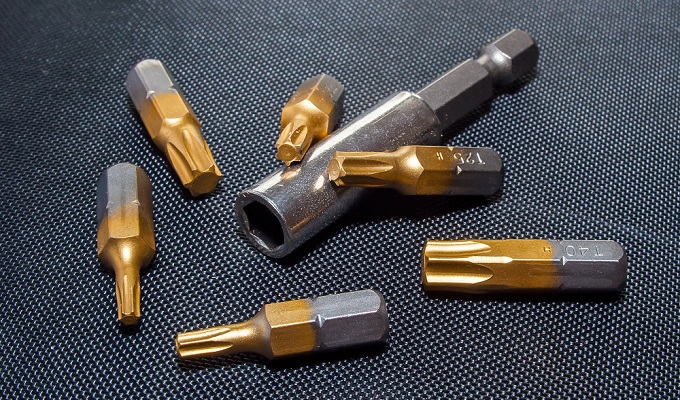 What are the main uses of milling cutters